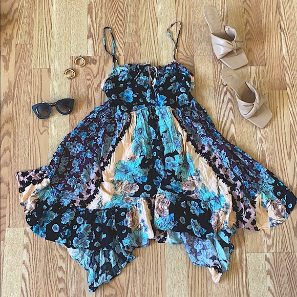 ❤️ NEW Free People Summer floral dress - Picture 2 of 7